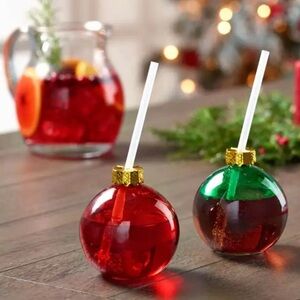 NWOT 1 Red Holiday Ornament Sippers